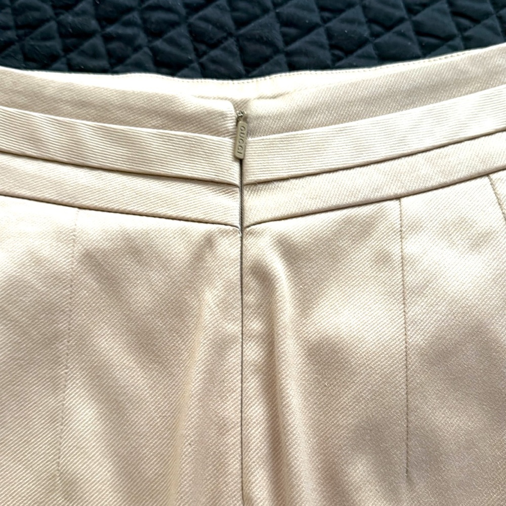 Gucci Elegant tan Pencil Skirt, size 42 - Picture 7 of 10